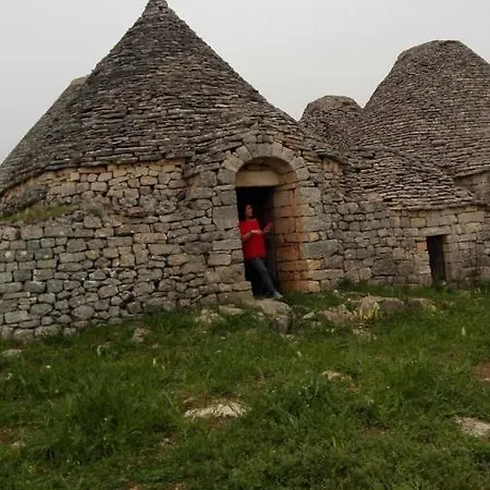 Borgo Trulli 1789 住宿加早餐酒店 4*