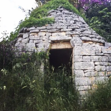Borgo Trulli 1789 3* Ostuni
